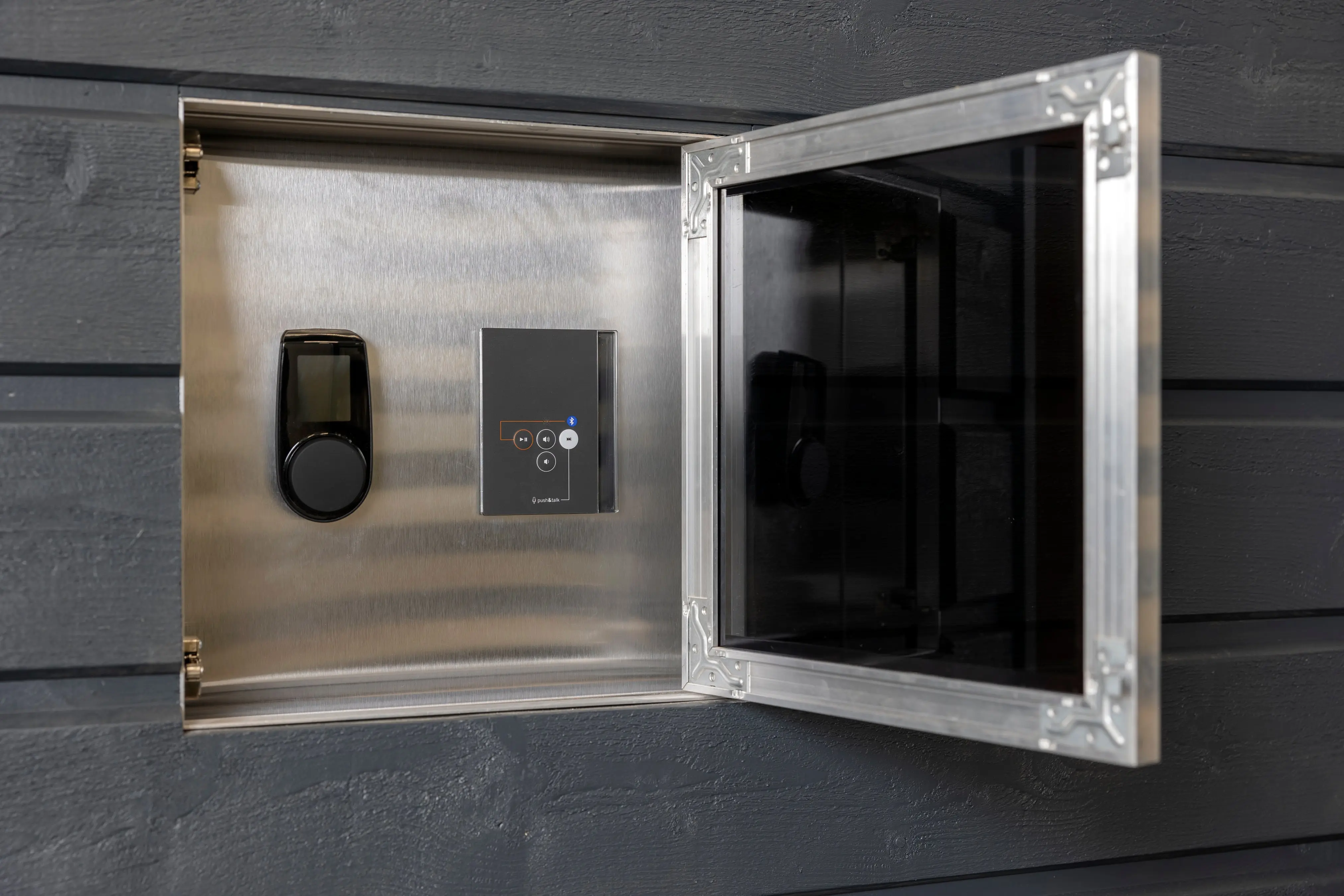 Epiikka - Luxury Modern Sauna - Image 15